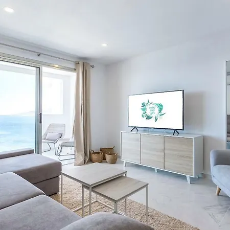 Lujosos Monaco - Canary Good Vibes